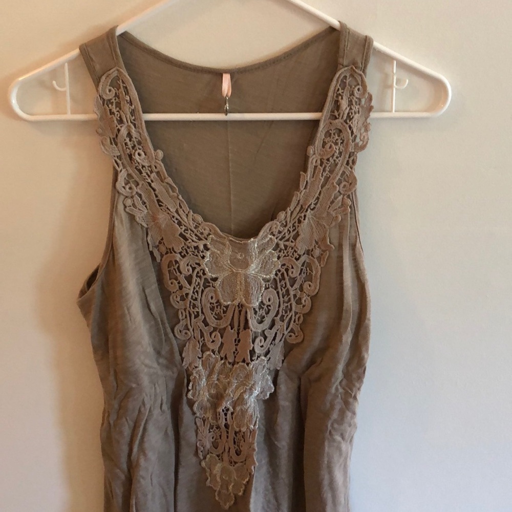 Lace tan tank top